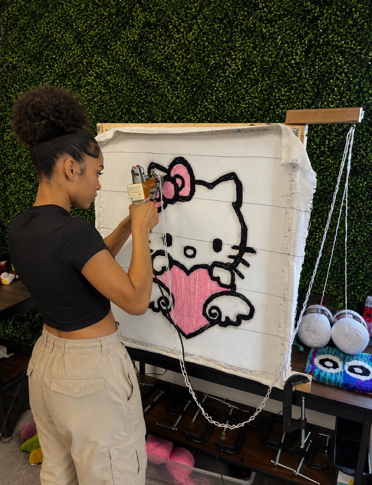 Hello Kitty rug in progress